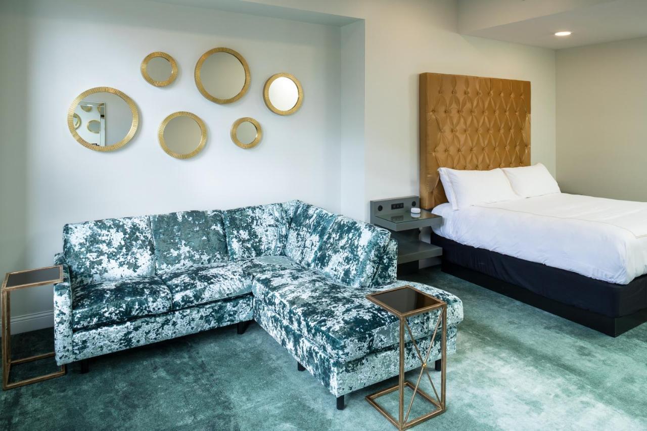 Hotel On Phillips 수폴스 외부 사진