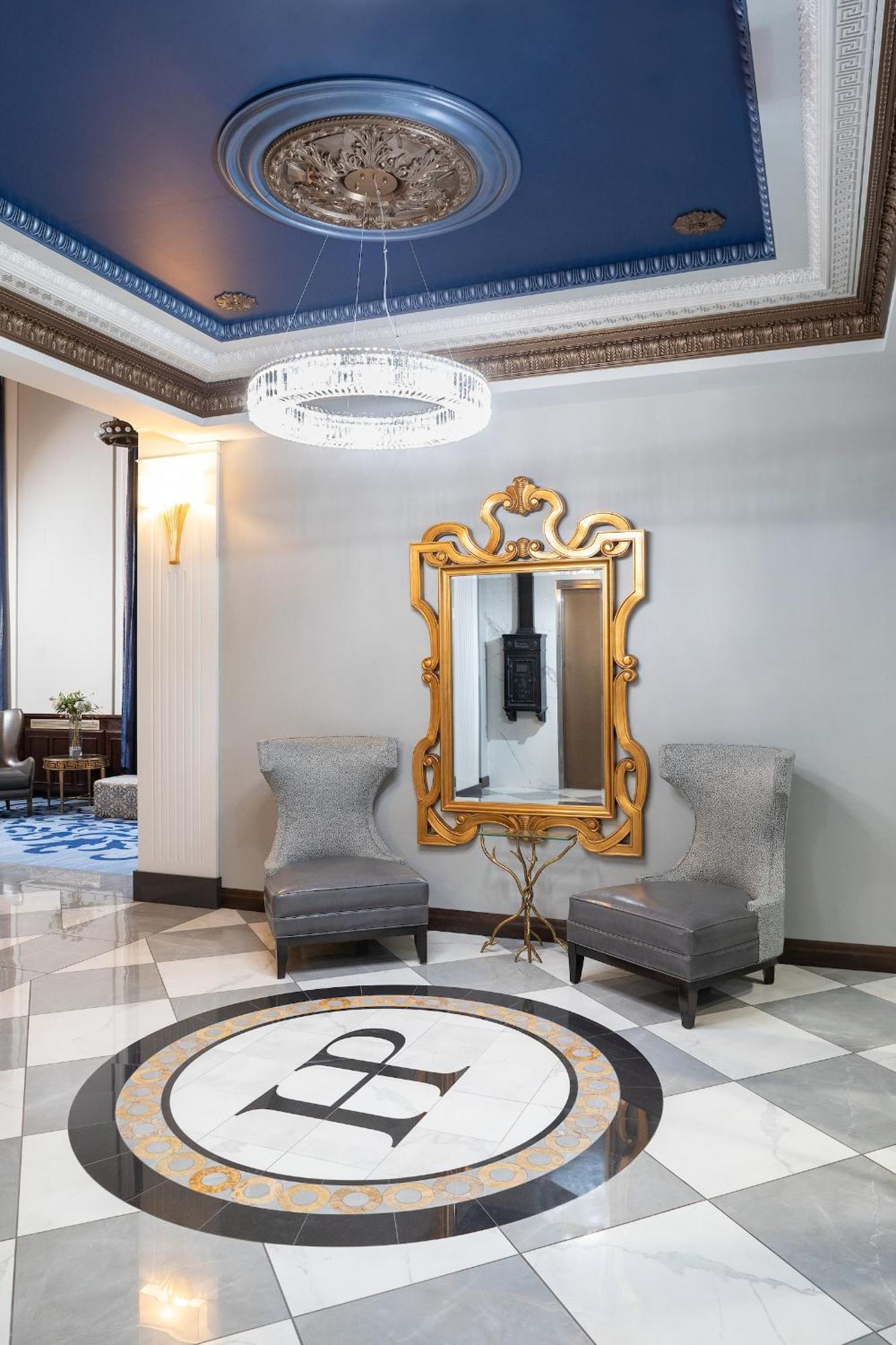 Hotel On Phillips 수폴스 외부 사진