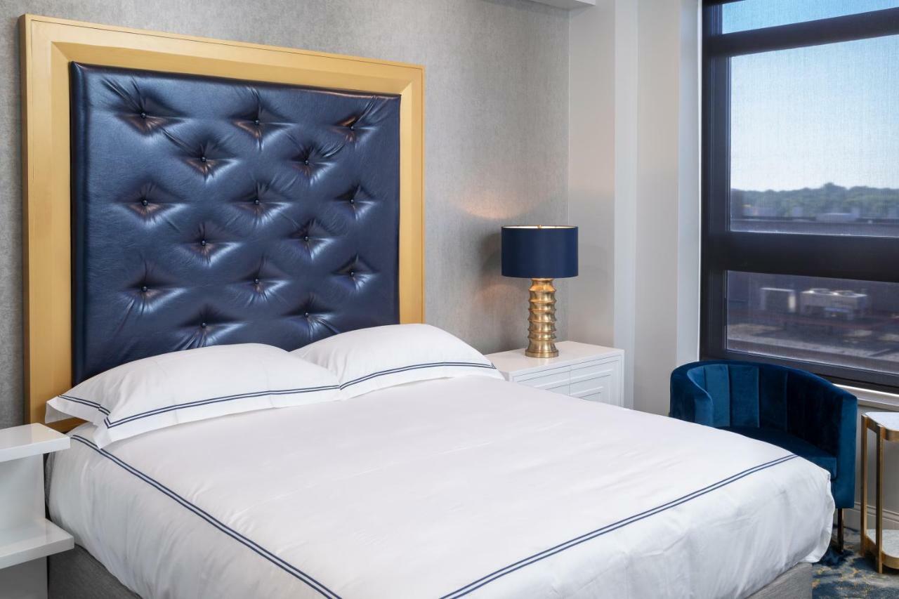 Hotel On Phillips 수폴스 외부 사진