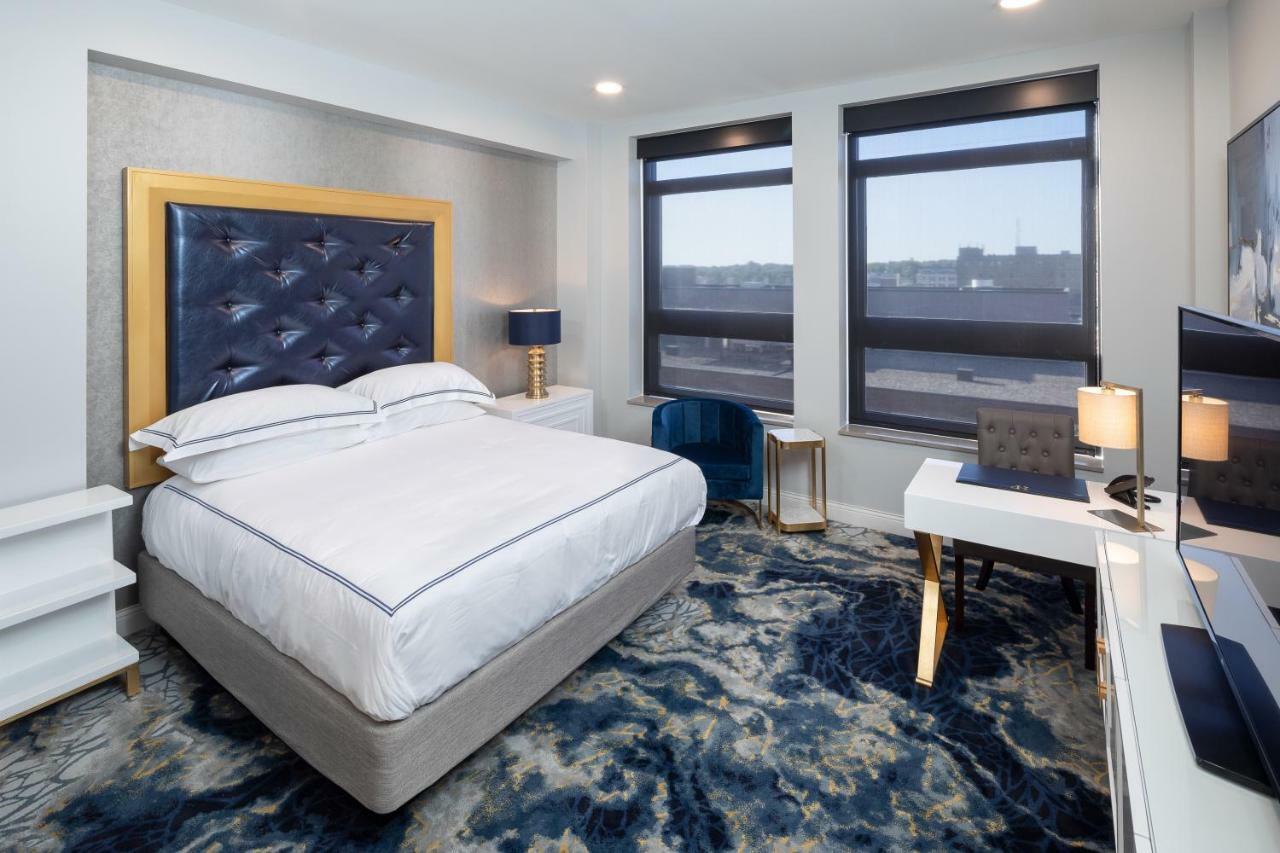 Hotel On Phillips 수폴스 외부 사진